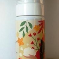 Пенка для юной кожи с маслом Монои и витамином С